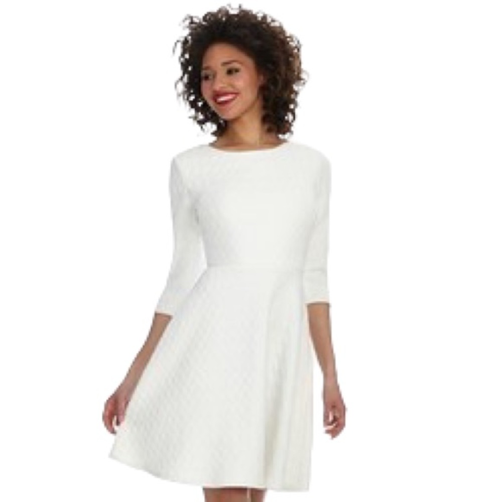 Club Monaco White Textured 3/4 Sleeve Skater Dress Size 6
